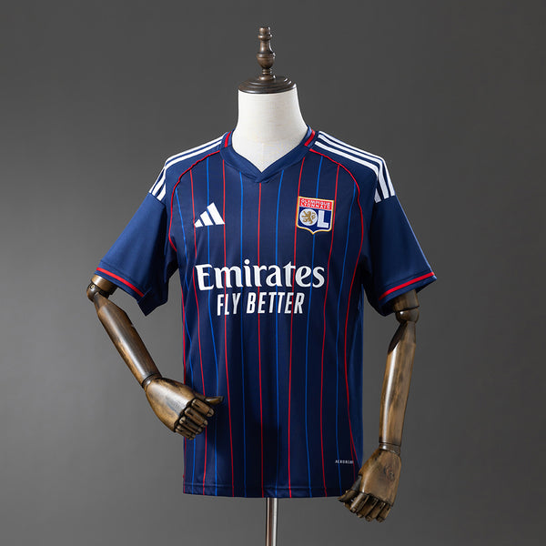 Lyon 25-26 Away - 1