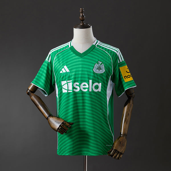 Newcastle United 25-26 Away - 1
