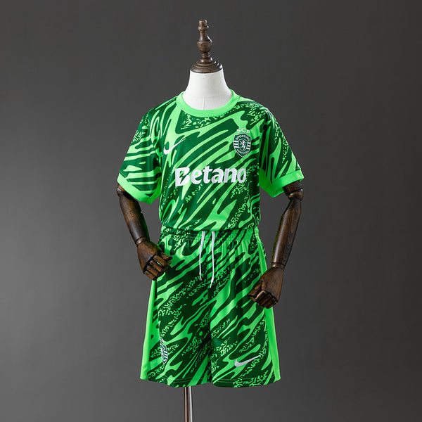 Sporting Lisbon Size 25-26 Goalkeeper Green - 1